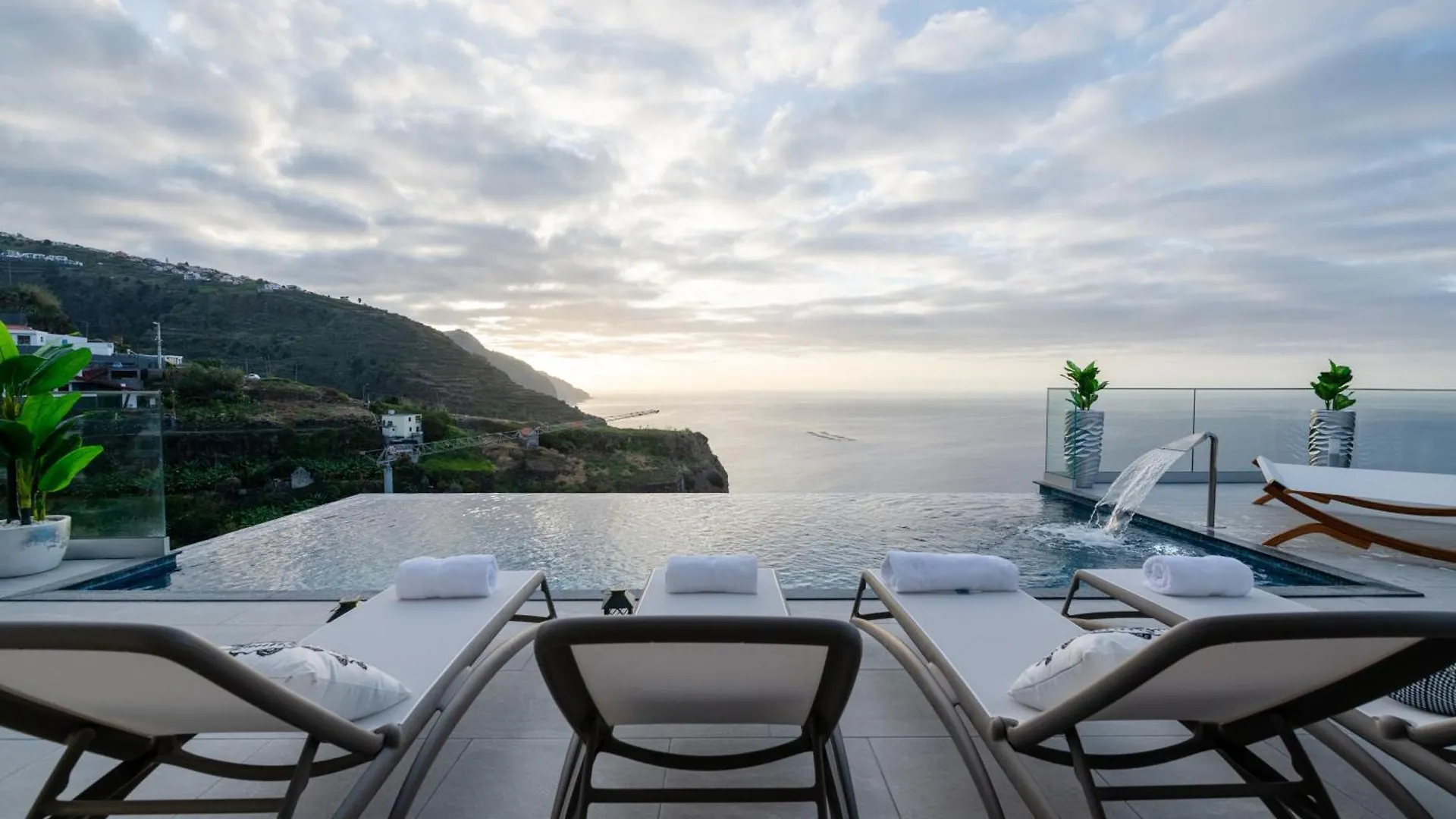 Luxury Villa Perola Calheta