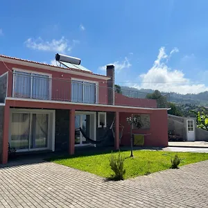  Сasa de vacaciones Mine House